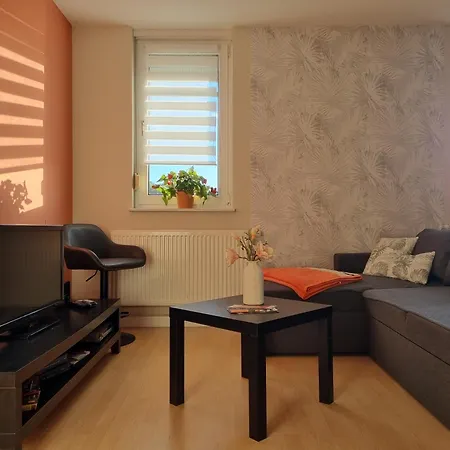 Am Anger Apartment *